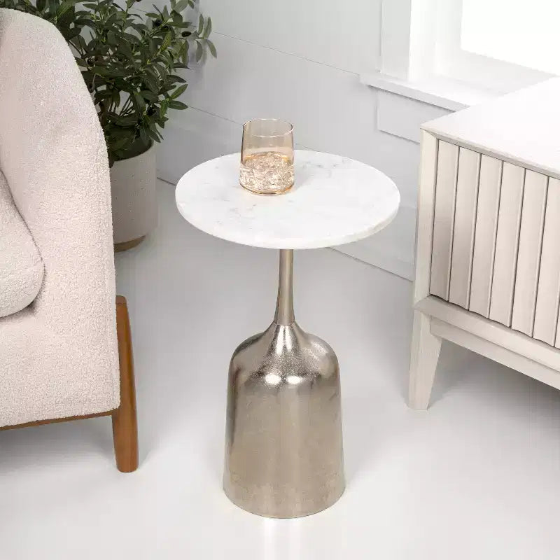 JONATHAN Y Pip 20.25 Classic Designer Metal Drink Table & Decorative End Table with White Marble Round Top & Bell Pedestal Base