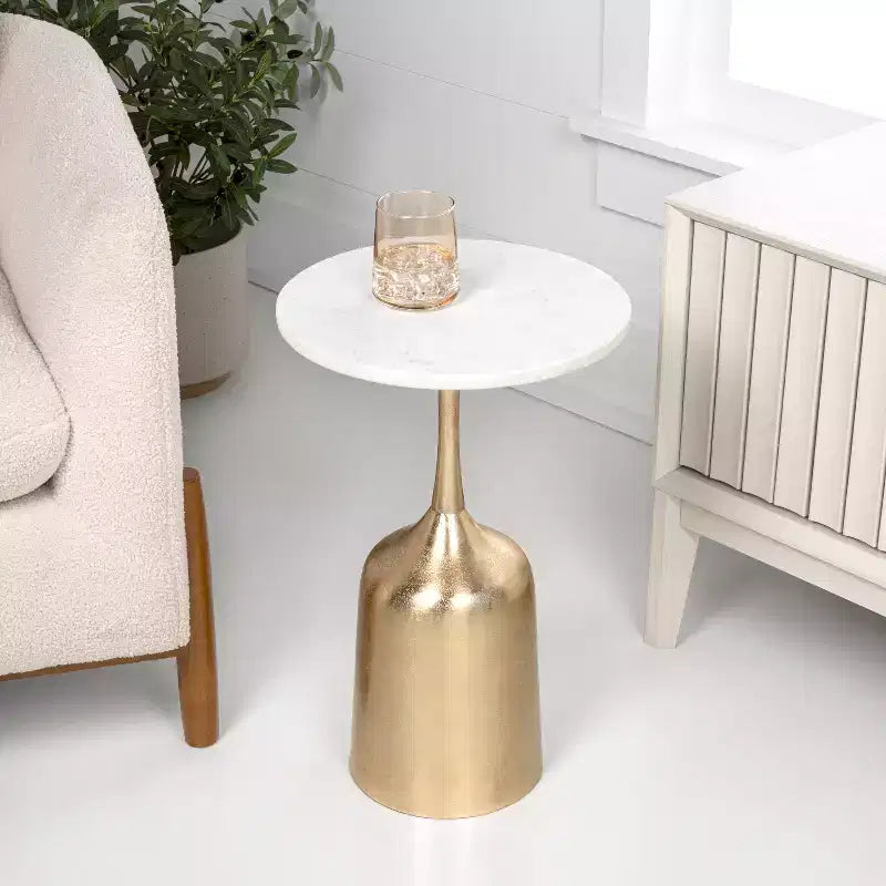 JONATHAN Y Pip 20.25 Classic Designer Metal Drink Table & Decorative End Table with White Marble Round Top & Bell Pedestal Base