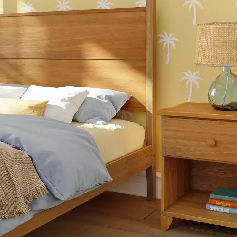 Haven Canopy Bed with Square Post and Wood Headboard (Full)