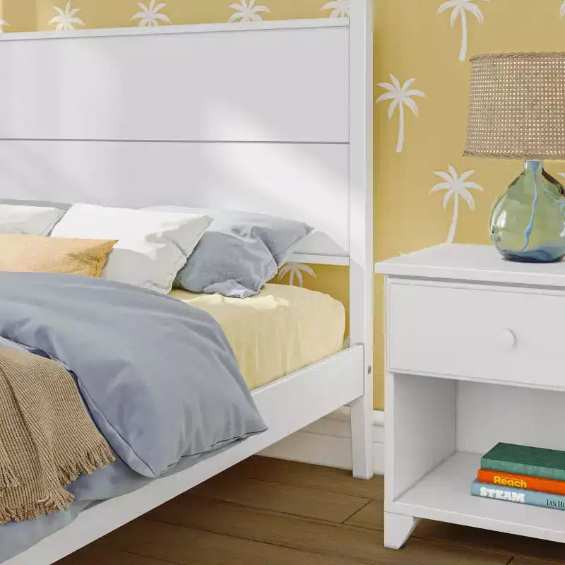 Haven Canopy Bed with Square Post and Wood Headboard (Full)
